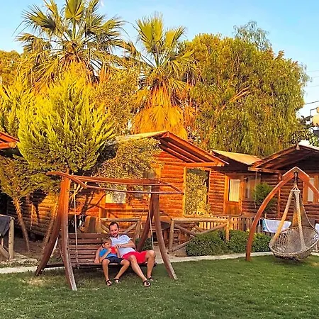 Pitosbungalows מלון בודרום